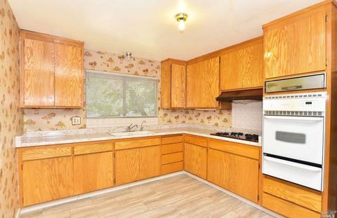 17963 Riverside Dr, Sonoma, CA 95476 photo 7