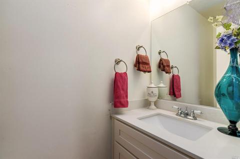 1734 Devonshire Dr, Benicia, CA 94510 photo 6