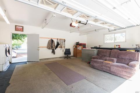 627 Hunter Ln, Santa Rosa, CA 95404 photo 28