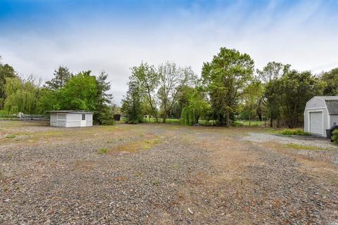 627 Hunter Ln, Santa Rosa, CA 95404 photo 48