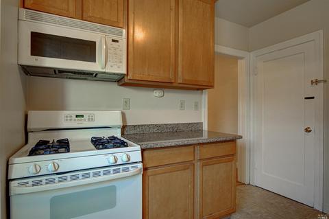 531 Wallace Ave, Vallejo, CA 94590 photo 6