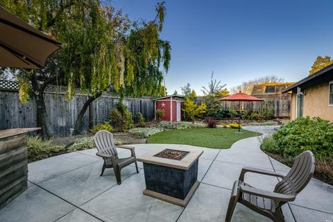 302 Olympic Ct, Petaluma, CA 94954 photo 18
