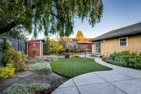 302 Olympic Ct, Petaluma, CA 94954 photo 19