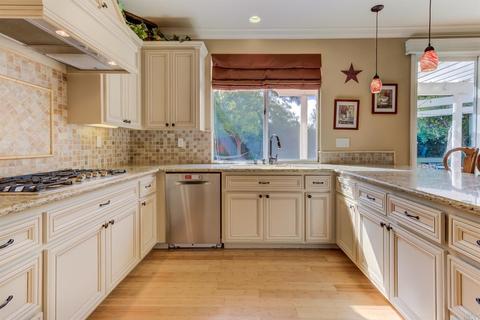 770 Pavilion Dr, Fairfield, CA 94534 photo 4