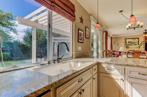 770 Pavilion Dr, Fairfield, CA 94534 photo 5