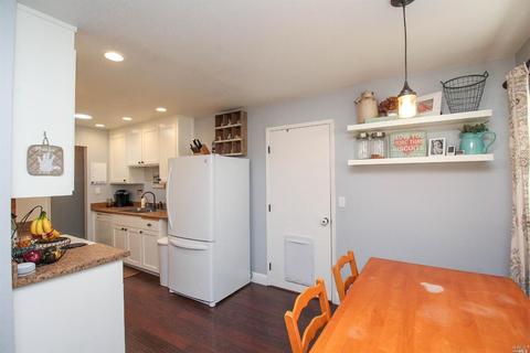 238 Arrowhead Dr, Vacaville, CA 95687 photo 16