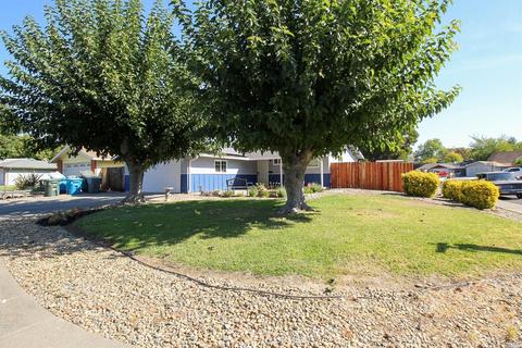 238 Arrowhead Dr, Vacaville, CA 95687 photo 3
