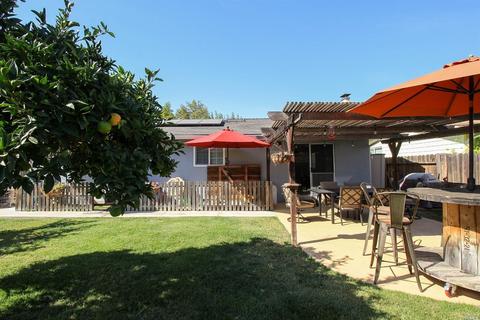 238 Arrowhead Dr, Vacaville, CA 95687 photo 37