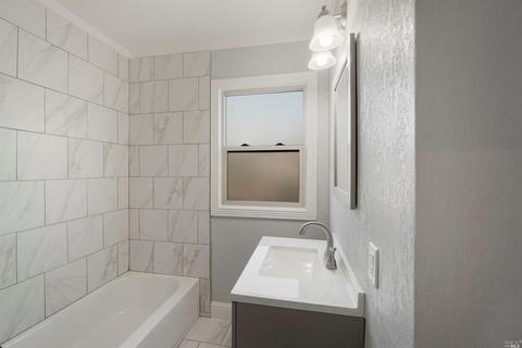 564 Jennings Ave, Vallejo, CA 94591 photo 18