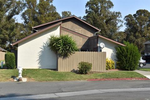 82 El Toro Ct, Fairfield, CA 94533 photo 2