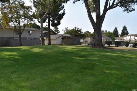 82 El Toro Ct, Fairfield, CA 94533 photo 5