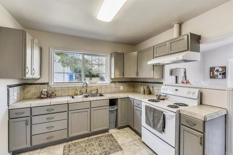 114 Nebraska St, Vallejo, CA 94590 photo 17