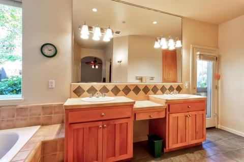 5840 Cabernet Dr, Vallejo, CA 94591 photo 29