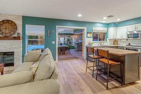 822 Towne St, Sonoma, CA 95476 photo 4