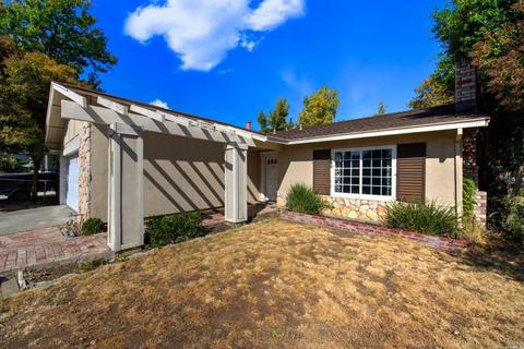 101 Beverly Ct, Vacaville, CA 95687 photo 2