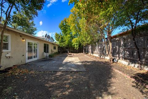 101 Beverly Ct, Vacaville, CA 95687 photo 39