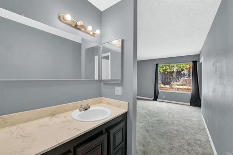 101 Beverly Ct, Vacaville, CA 95687 photo 36