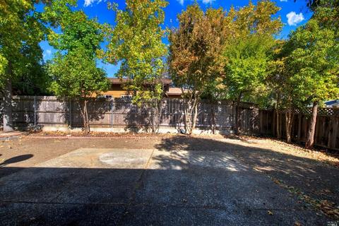101 Beverly Ct, Vacaville, CA 95687 photo 37