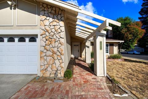 101 Beverly Ct, Vacaville, CA 95687 photo 7