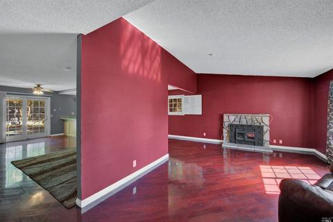 101 Beverly Ct, Vacaville, CA 95687 photo 9