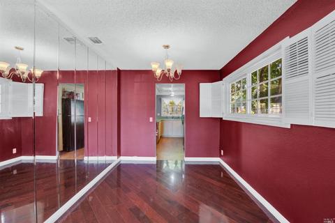 101 Beverly Ct, Vacaville, CA 95687 photo 17