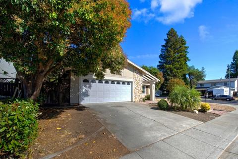 101 Beverly Ct, Vacaville, CA 95687 photo 5