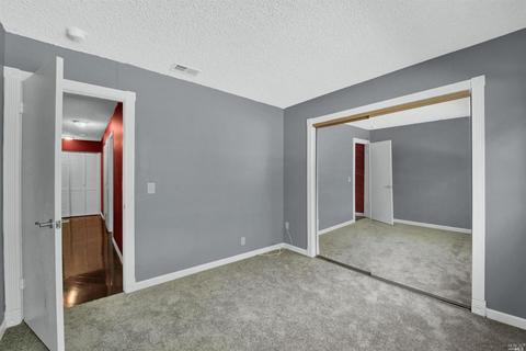 101 Beverly Ct, Vacaville, CA 95687 photo 31