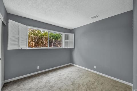 101 Beverly Ct, Vacaville, CA 95687 photo 28