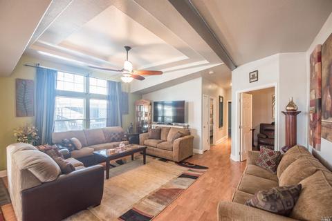 8208 Pine St #8208, Windsor, CA 95492 photo 2