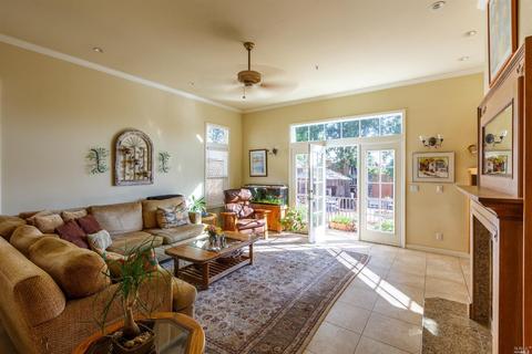 222 Lorraine Ct, Healdsburg, CA 95448 photo 14