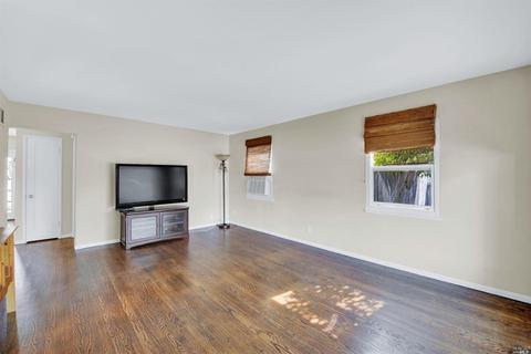 812 Oakwood Ave, Vallejo, CA 94591 photo 5