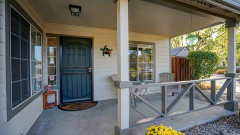 800 Elderberry St, Windsor, CA 95492 photo 5