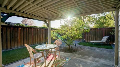 800 Elderberry St, Windsor, CA 95492 photo 29