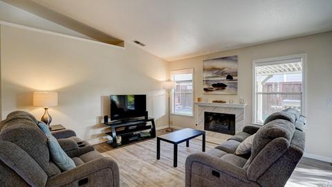 800 Elderberry St, Windsor, CA 95492 photo 6