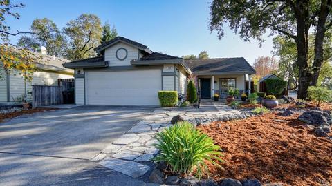 800 Elderberry St, Windsor, CA 95492 photo 1