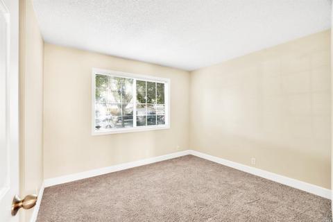 213 Cascade Dr, Vacaville, CA 95687 photo 17