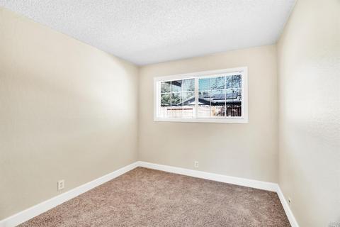 213 Cascade Dr, Vacaville, CA 95687 photo 16
