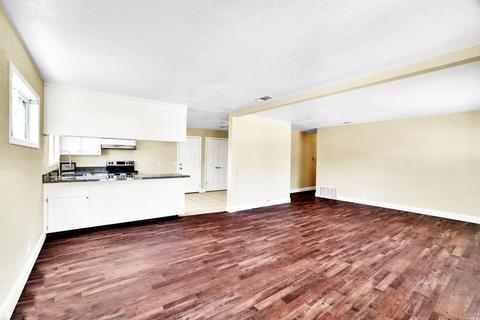213 Cascade Dr, Vacaville, CA 95687 photo 10