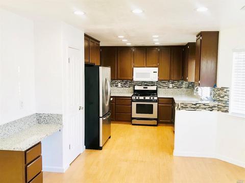 2175 Garnet Cir, Vallejo, CA 94591 photo 8