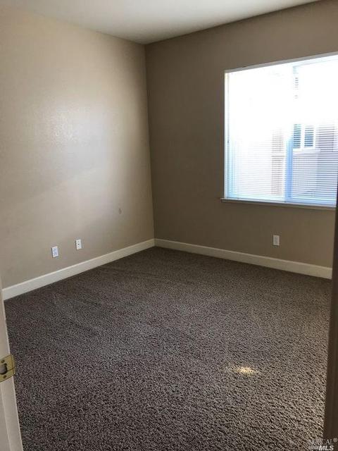 9427 Berkshire Ln, Vallejo, CA 94591 photo 13
