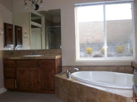 9427 Berkshire Ln, Vallejo, CA 94591 photo 9