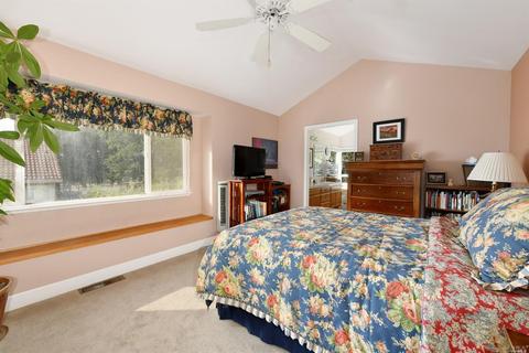 9797 Montego Ct, Windsor, CA 95492 photo 8