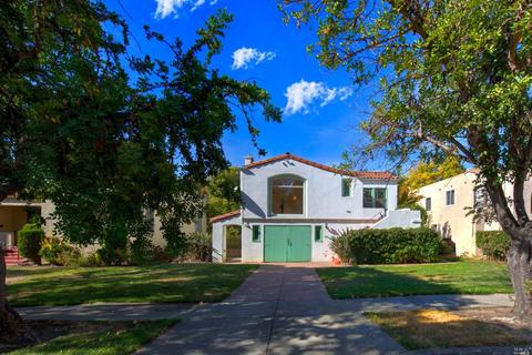 45 Fresno St, Vallejo, CA 94590 photo 2
