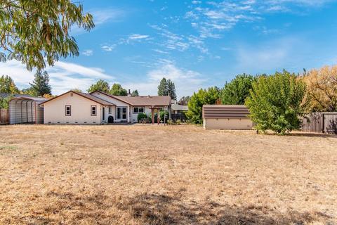 243 Moll Dr, Windsor, CA 95492 photo 3