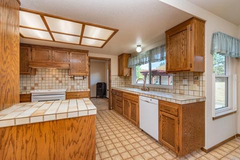 243 Moll Dr, Windsor, CA 95492 photo 10