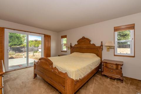 243 Moll Dr, Windsor, CA 95492 photo 11