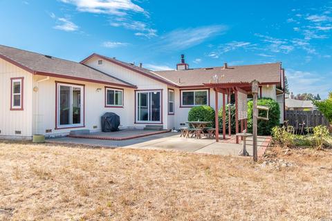 243 Moll Dr, Windsor, CA 95492 photo 19