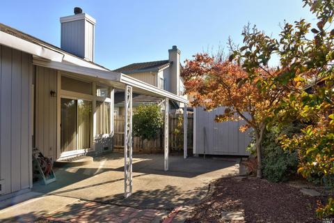 8417 Shadetree Dr, Windsor, CA 95492 photo 12