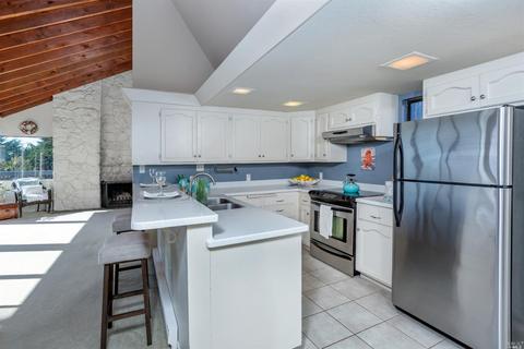 128 Cypress Loop, Bodega Bay, CA 94923 photo 8