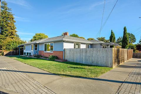 989 Central Ave, Napa, CA 94558 photo 2